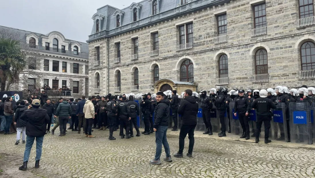 Boğaziçi Üniversitesi karıştı