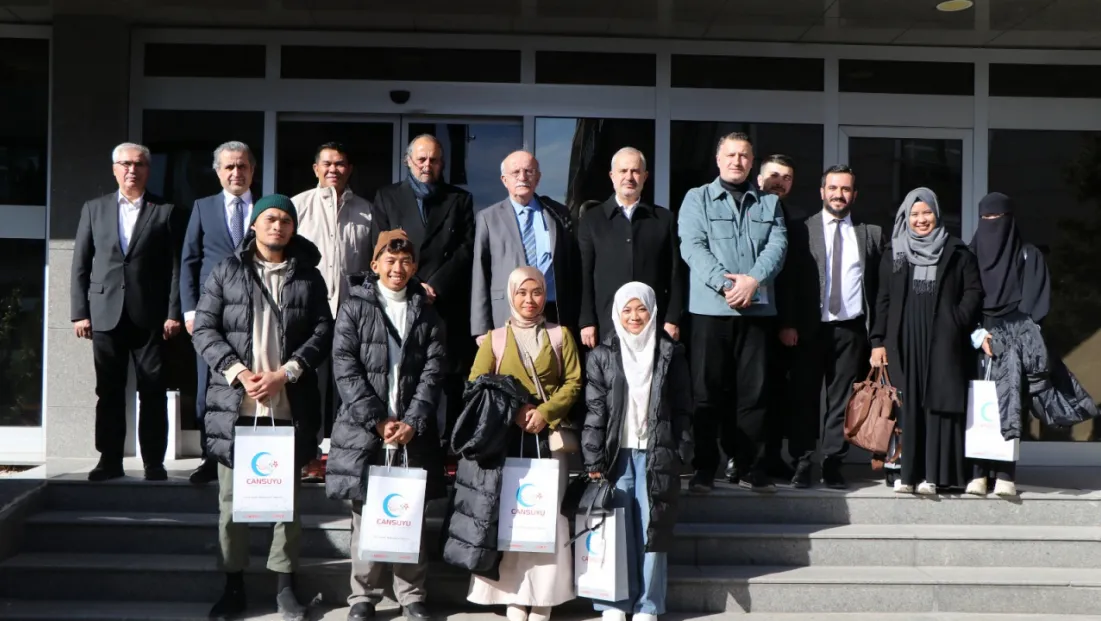 Cansuyu Başarılı Öğrencileri Ağırladı