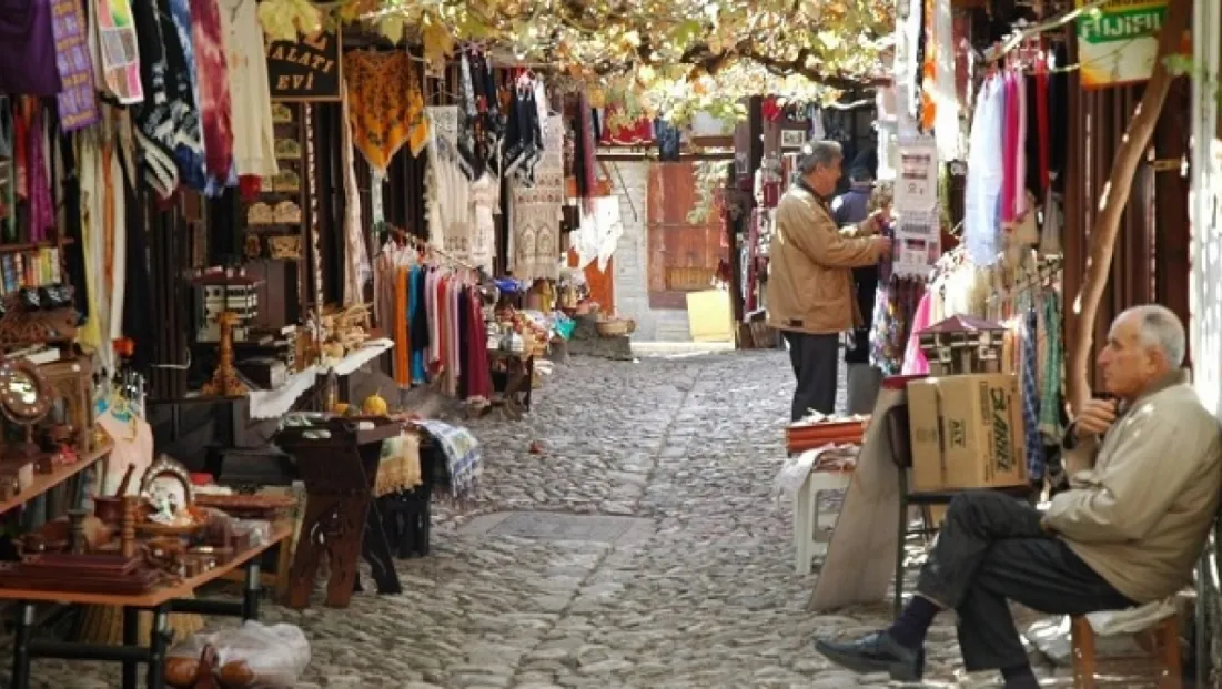 Günde 325 esnaf işyerini kapatıyor