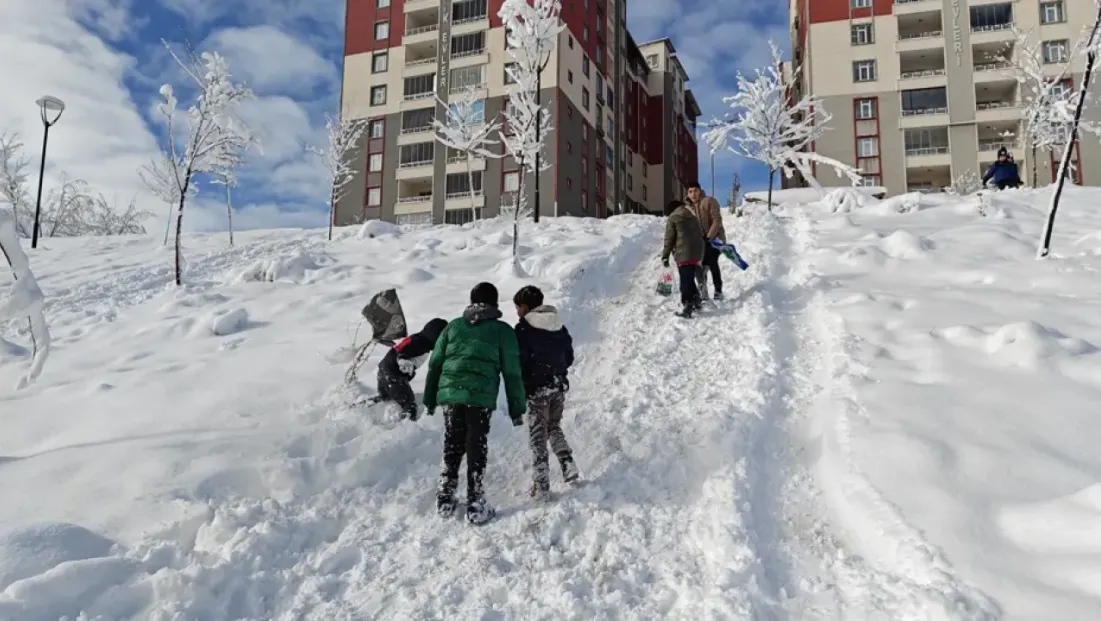 Hangi illerde okullar tatil edildi?