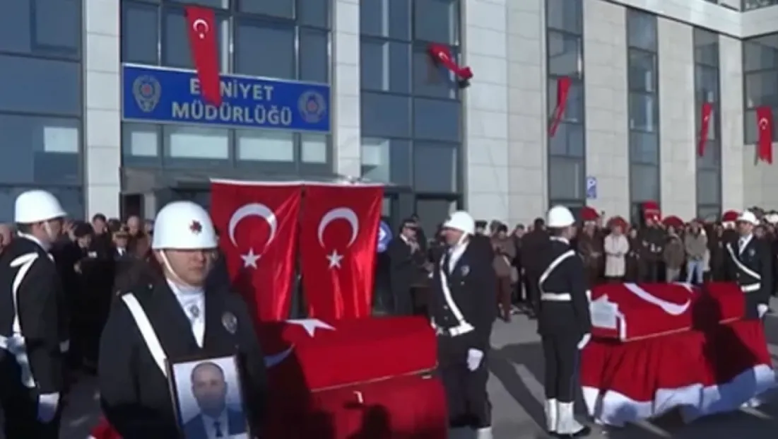 Şehit polislere veda