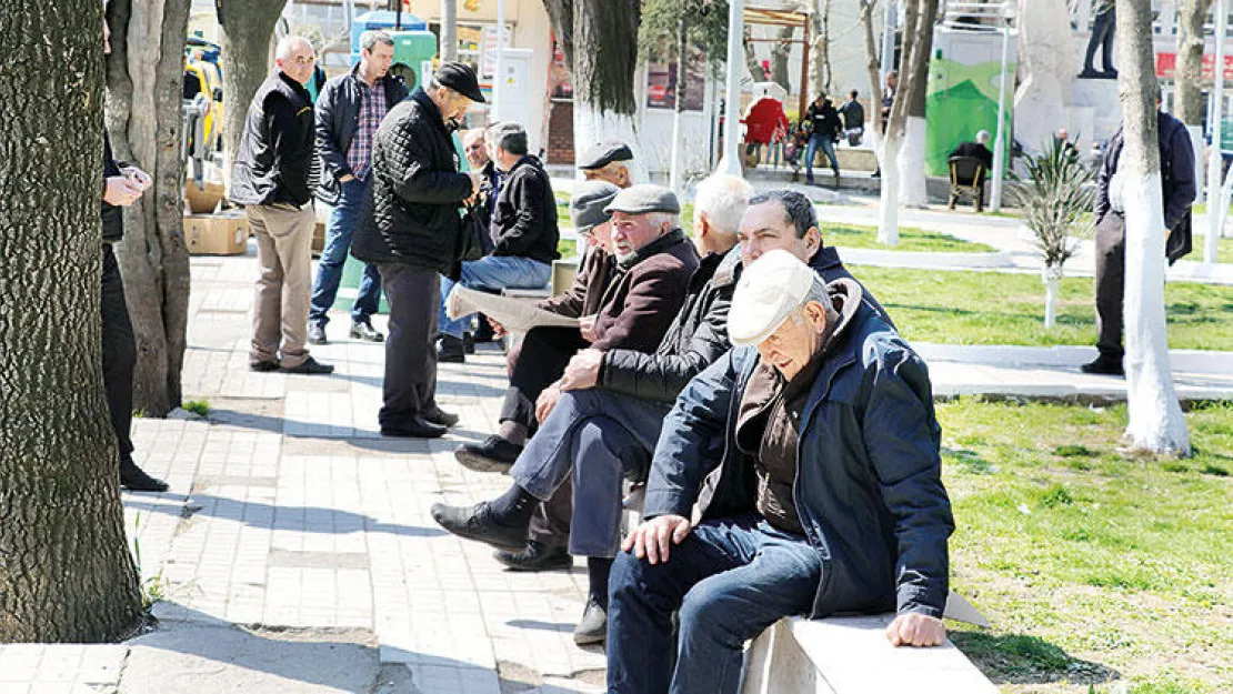 65 Yaş Üstü Mobilize Edilmeli