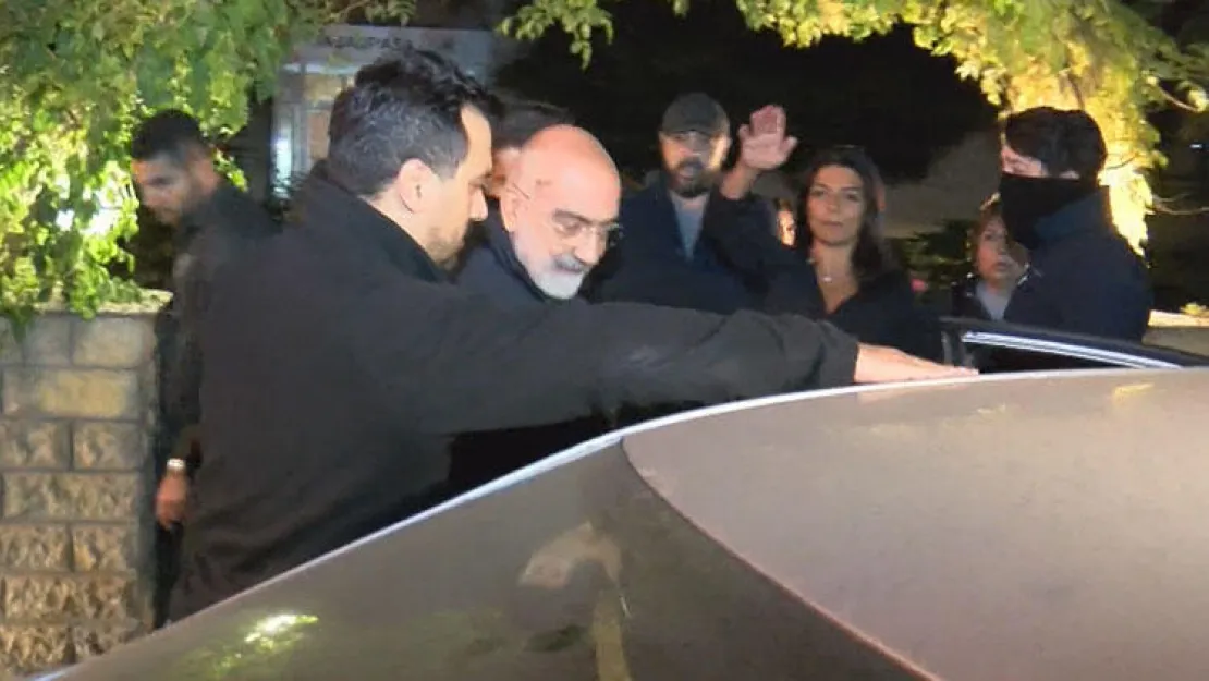 Ahmet Altan Gözaltında
