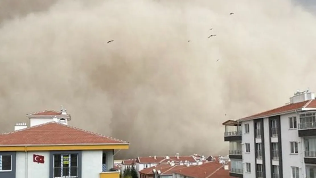 Ankara'da Kum Fırtınası