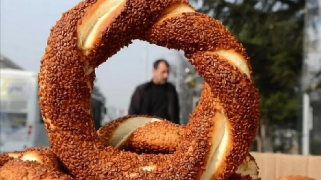 Ankara'da simit zamlandı. 2.50 lira