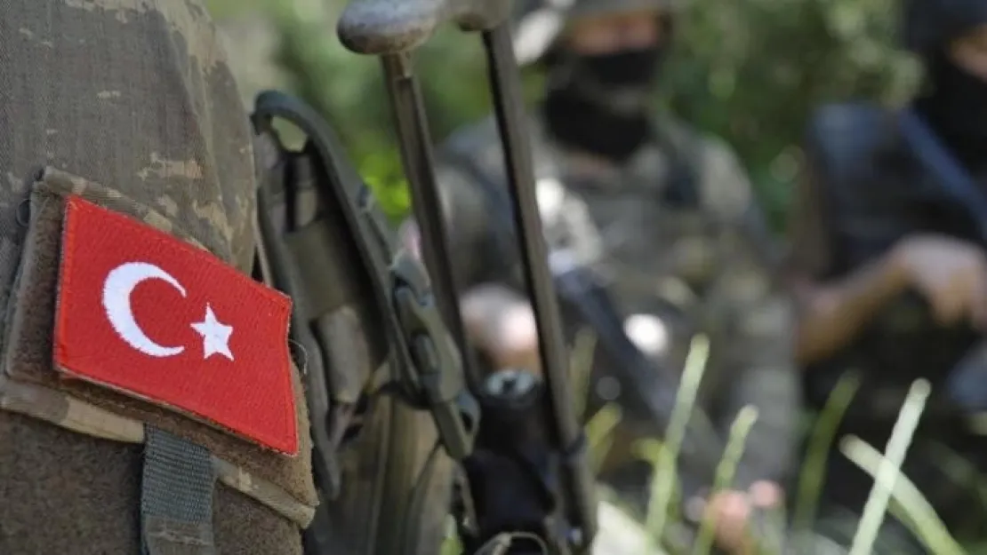 Bakan Akar : Kahraman Silah Arkadaşımız Şehit Oldu