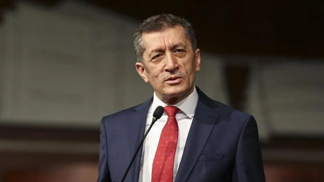 Bakan Selçuk'tan velilere tablet dağıtımına ilişkin uyarı