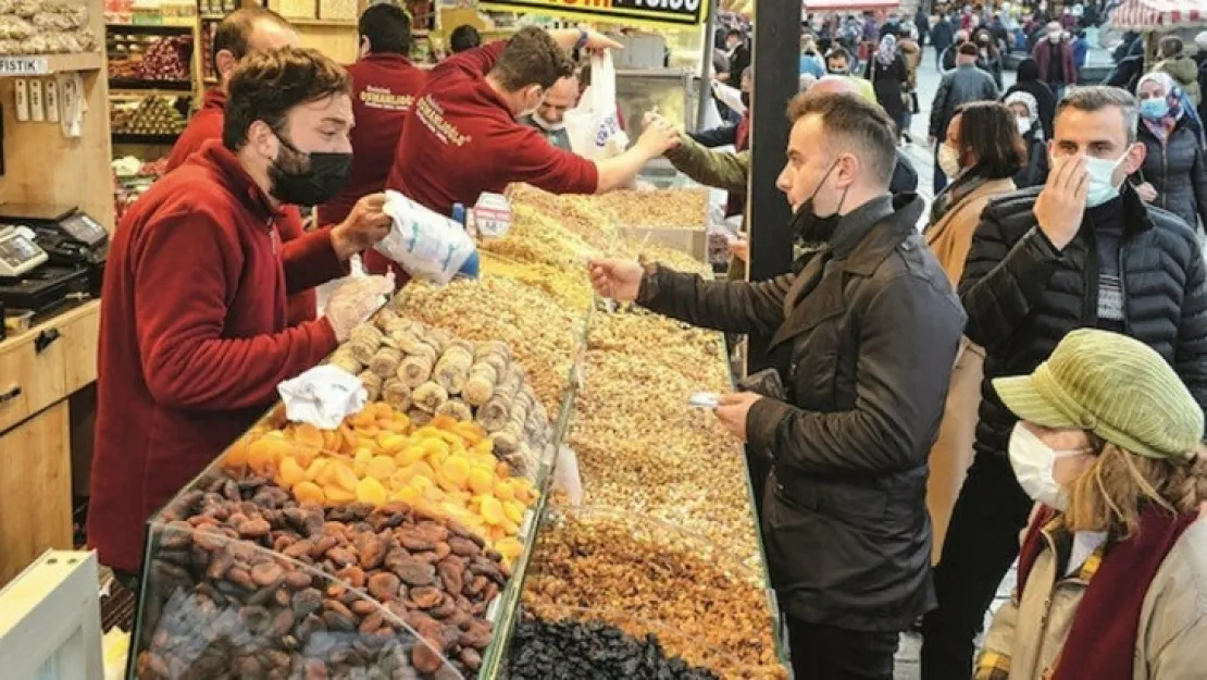 Bir Yanımız Bahar ,Bir Yanımız Yaprak Döktü