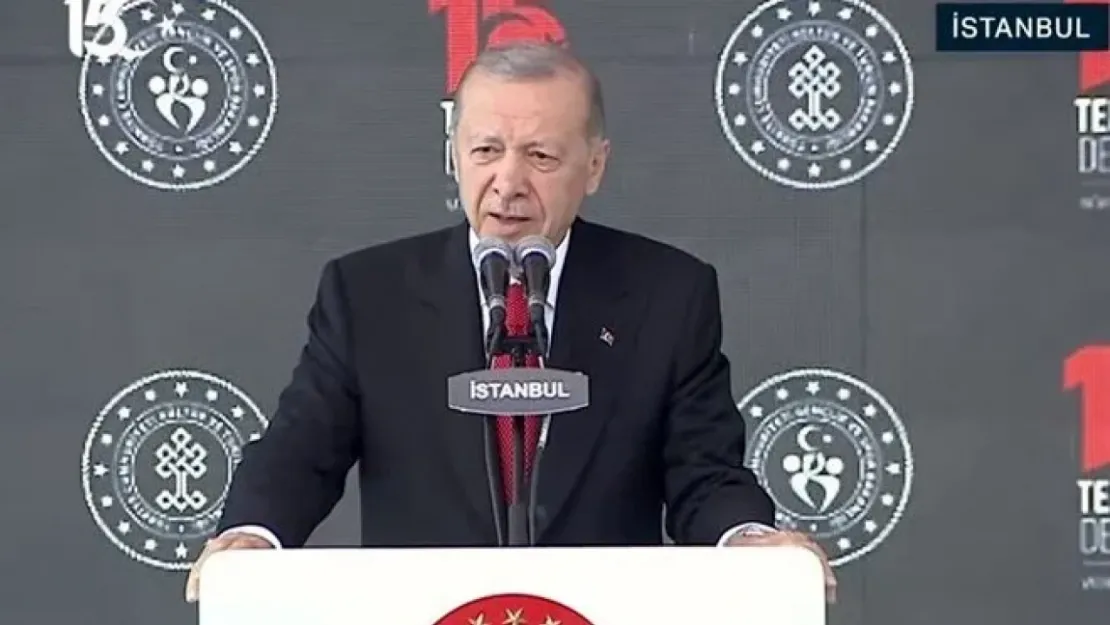 Cumhurbaşkanı Erdoğan: Darbeye tiyatro diyenleri affetmeyeceğiz