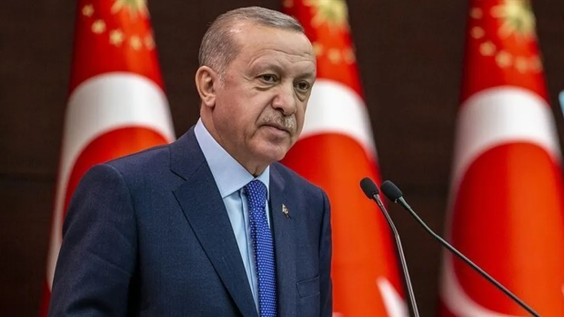 Cumhurbaşkanı Erdoğan, şair Karakoç ve Zarifoğlu'nu andı