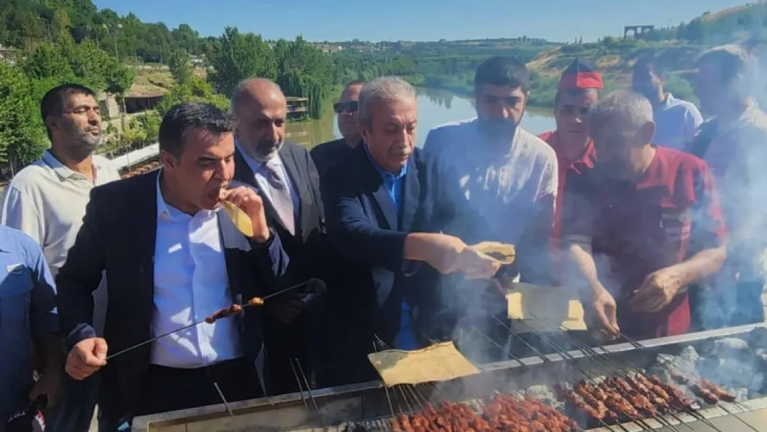 Diyarbakır Ciğeri Tescillendi Esnaf Bayram Etti