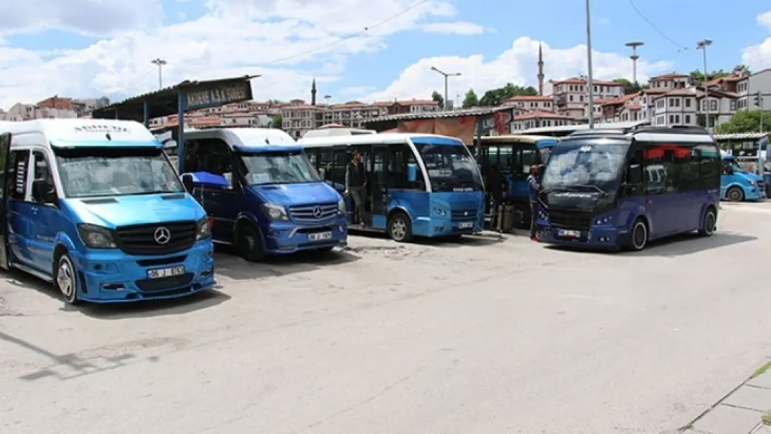 Dolmuşçulardan Esnaf Odasına Tepki Büyüyor