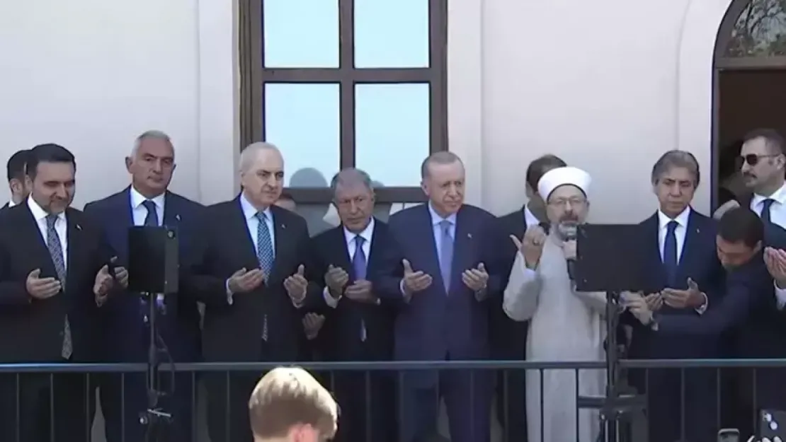 Erdoğan, Gümrükçü İshak Ağa Camii'nin açılışını yaptı