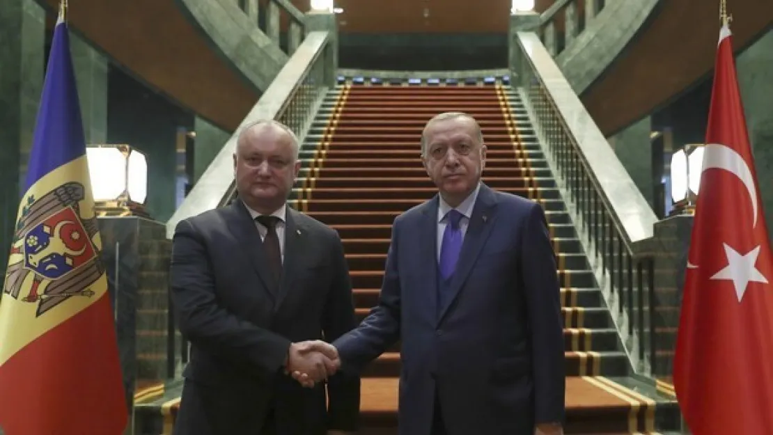 Erdoğan Moldova'dan FETÖ Okullarını İstedi