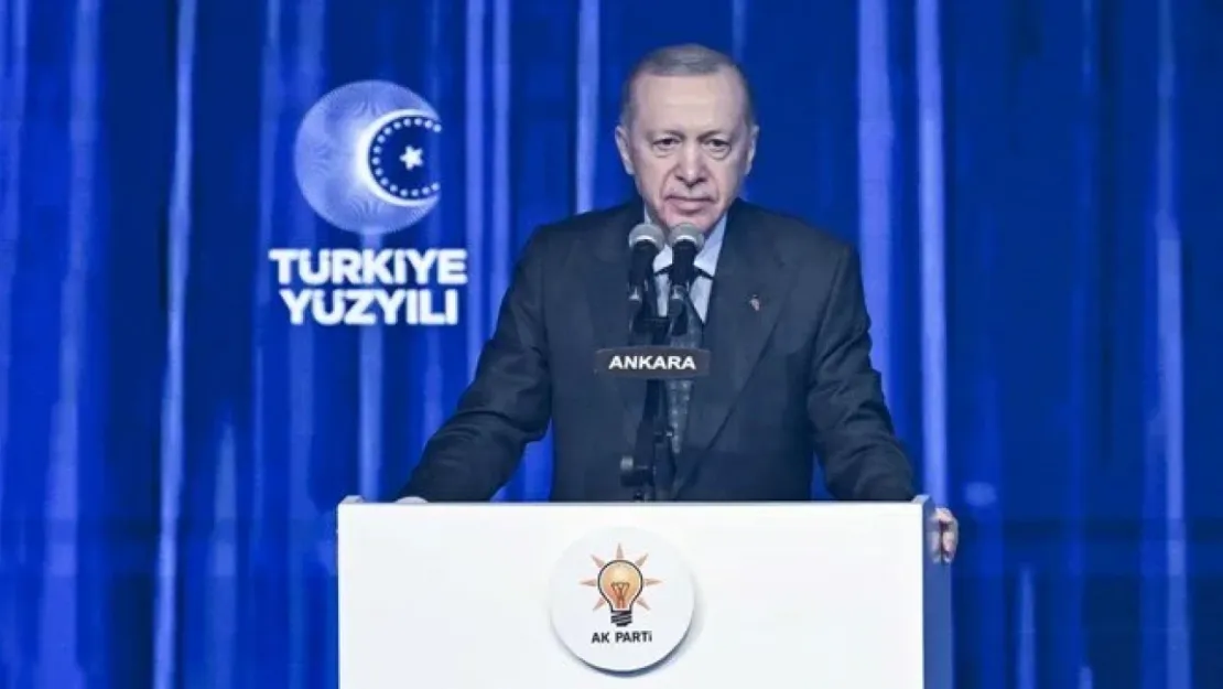 Erdoğan, yeniden AK Parti Genel Başkanı seçildi