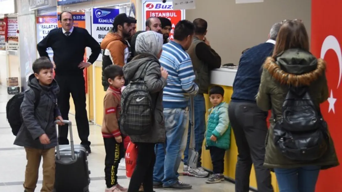 Eskişehir otogarında 'göçmen' yoğunluğu