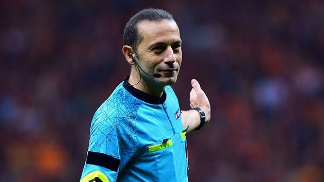 Fenerbahçe - Beşiktaş derbisini Cüneyt Çakır yönetecek