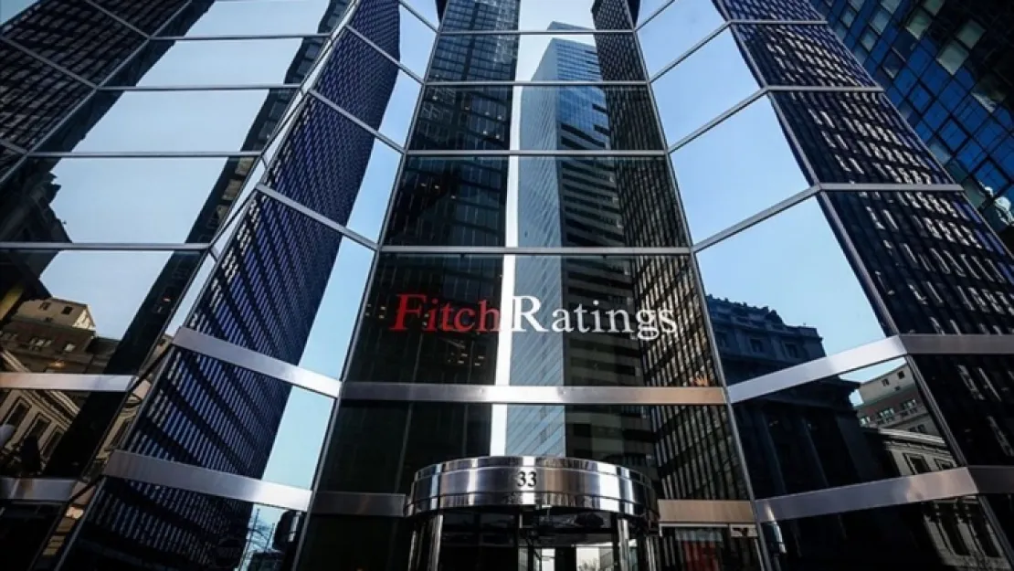 Fitch, ABD'nin kredi notu görünümünü durağana çevirdi