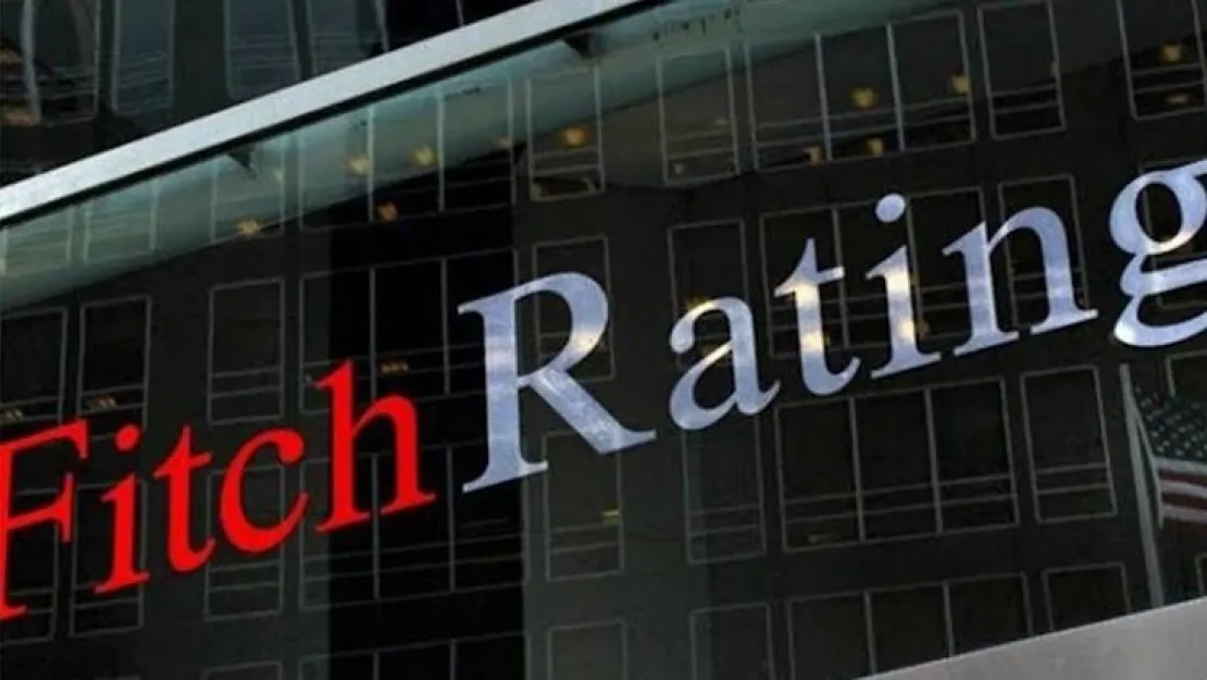 Fitch Türkiye'nin Görünümünü Negatife Çevirdi