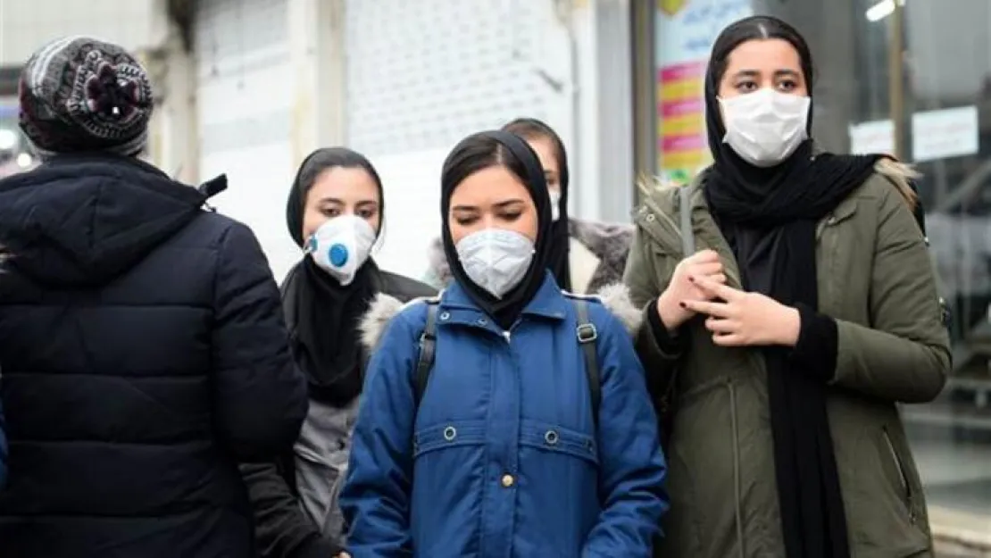 İran'la Sınır Kapıları Kapandı Hava Trafiği Durduruldu