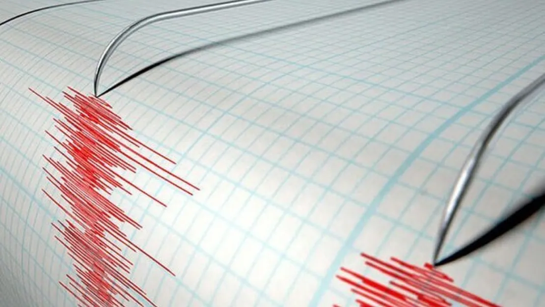 İzmir açıklarında deprem