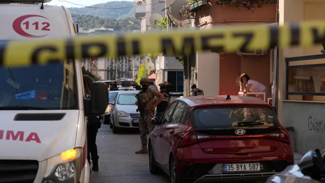 İzmir Balçova'da Karakola Silahlı Saldırı: İki Polis Şehit, Bir Polis Yaralı