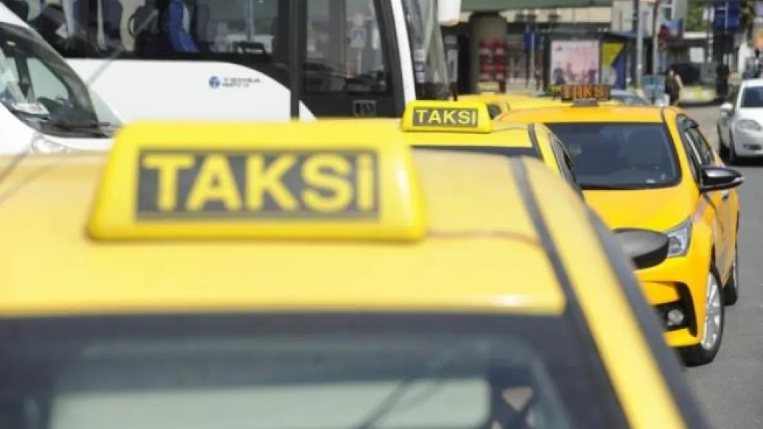 İzmir'de taksi ücretlerine zam