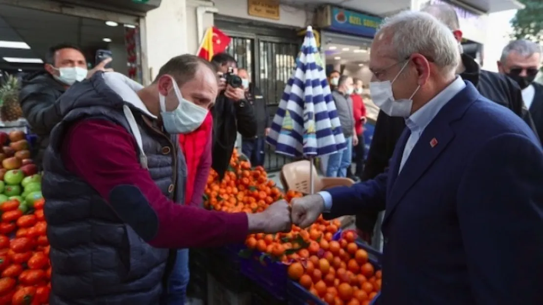 Kılıçdaroğlu selde zarar gören İzmirli esnafı ziyaret etti