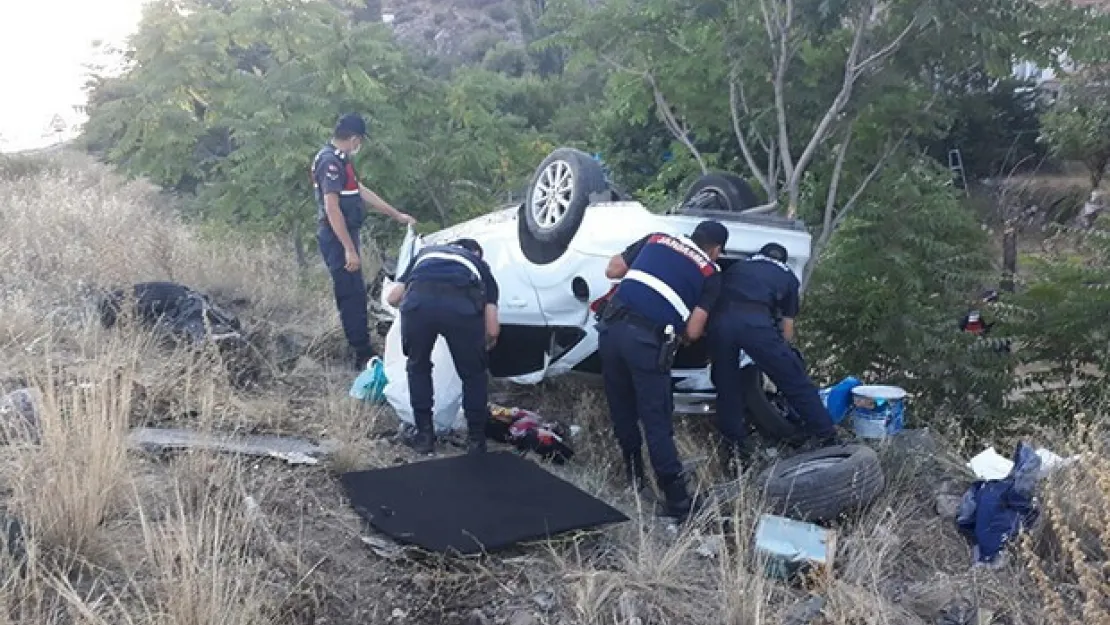 Kırıkkale'de otomobil takla attı: 5 yaralı