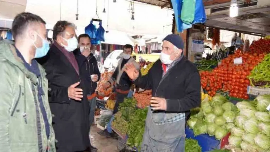 Kısıtlamada en çok esnaf zarar görüyor