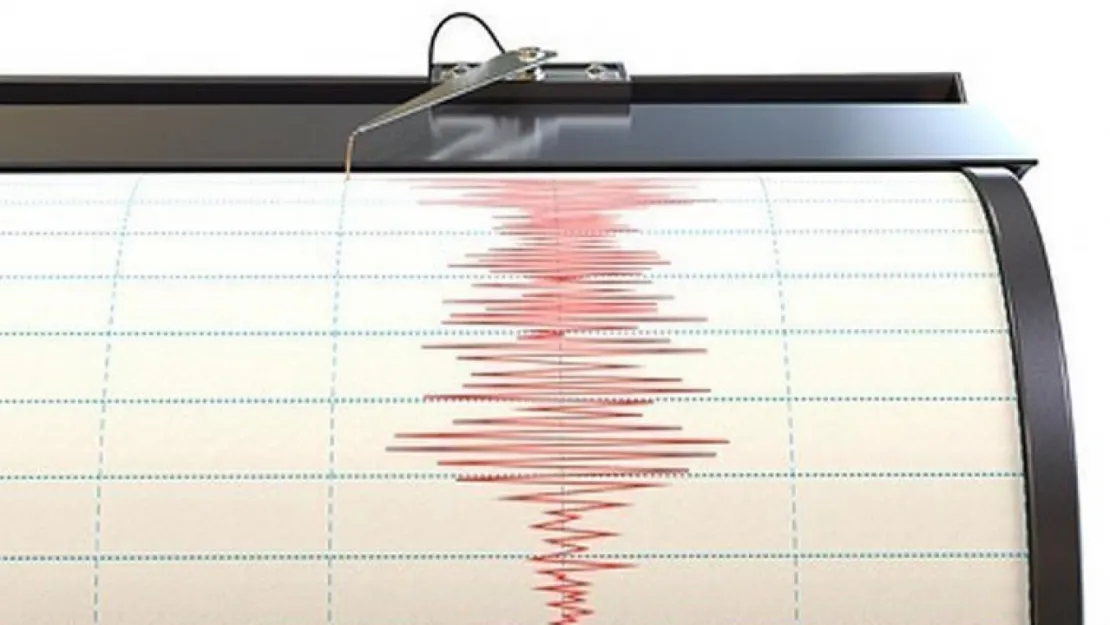 Malatya'da deprem: Çevre illerden hissedildi