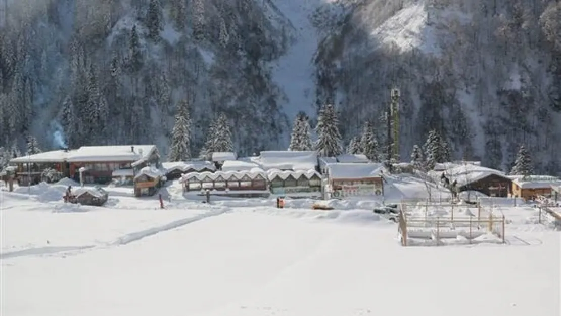 Rize'de eğitime bir gün ara verildi