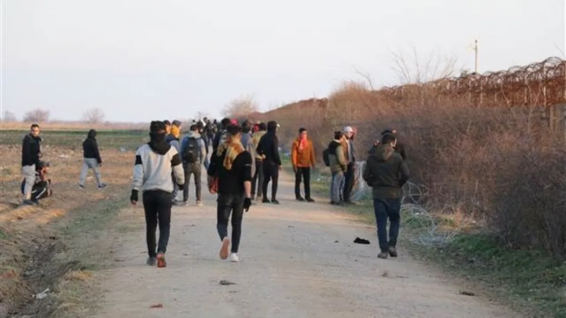 Sınırdarn Geçişler 100 Bini Geçti