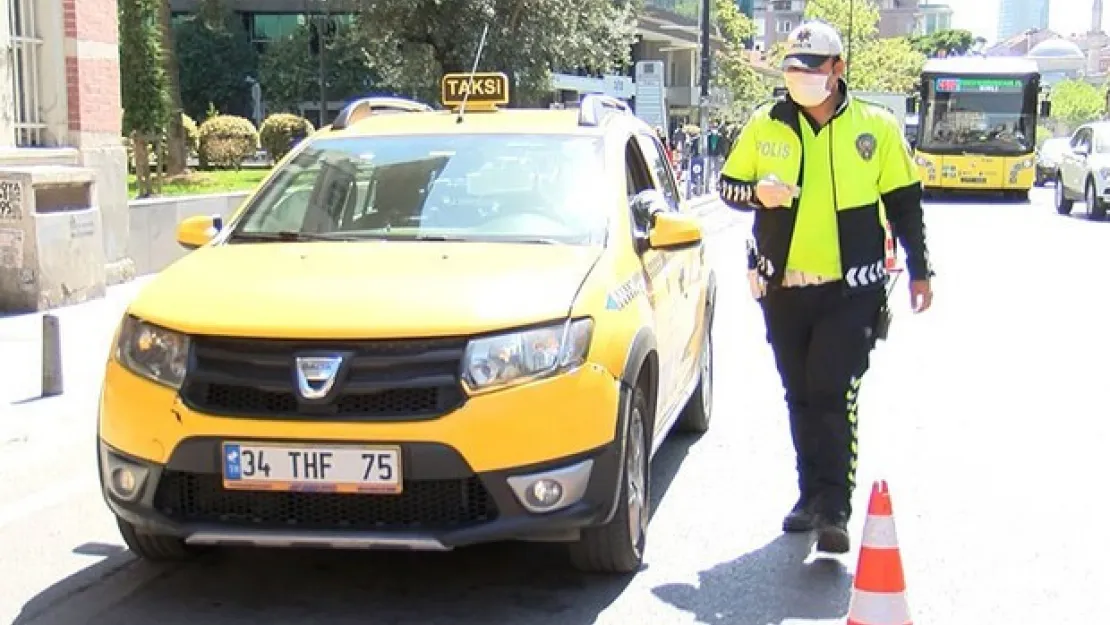 Şişli'de taksilerde koronavirüs denetimi