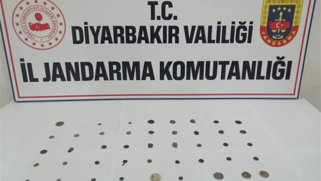 Tarihi Eser Kaçakçıları İhbarla Yakalandı