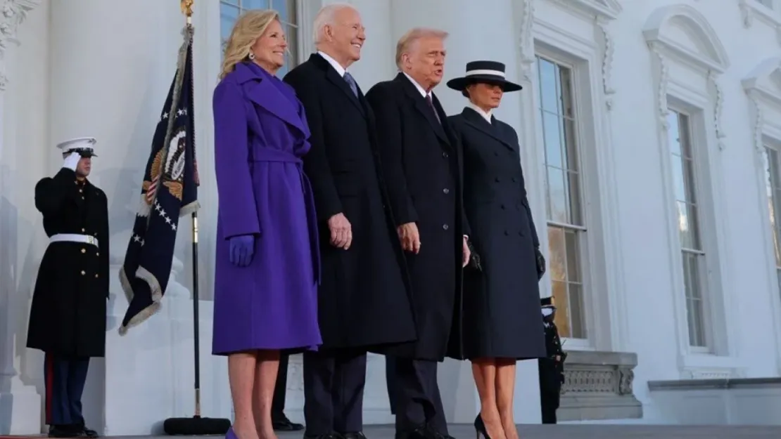 Trump yemin edip başkanlık koltuğuna oturdu