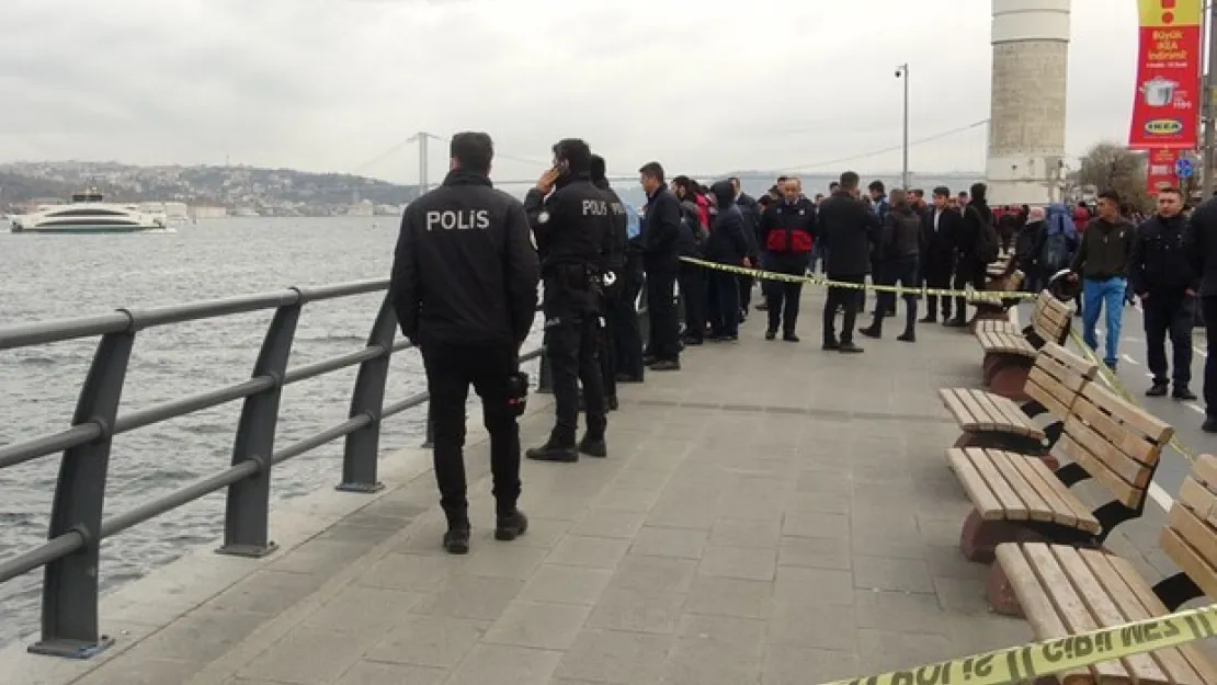 Üsküdar'da denizden erkek cesedi çıktı