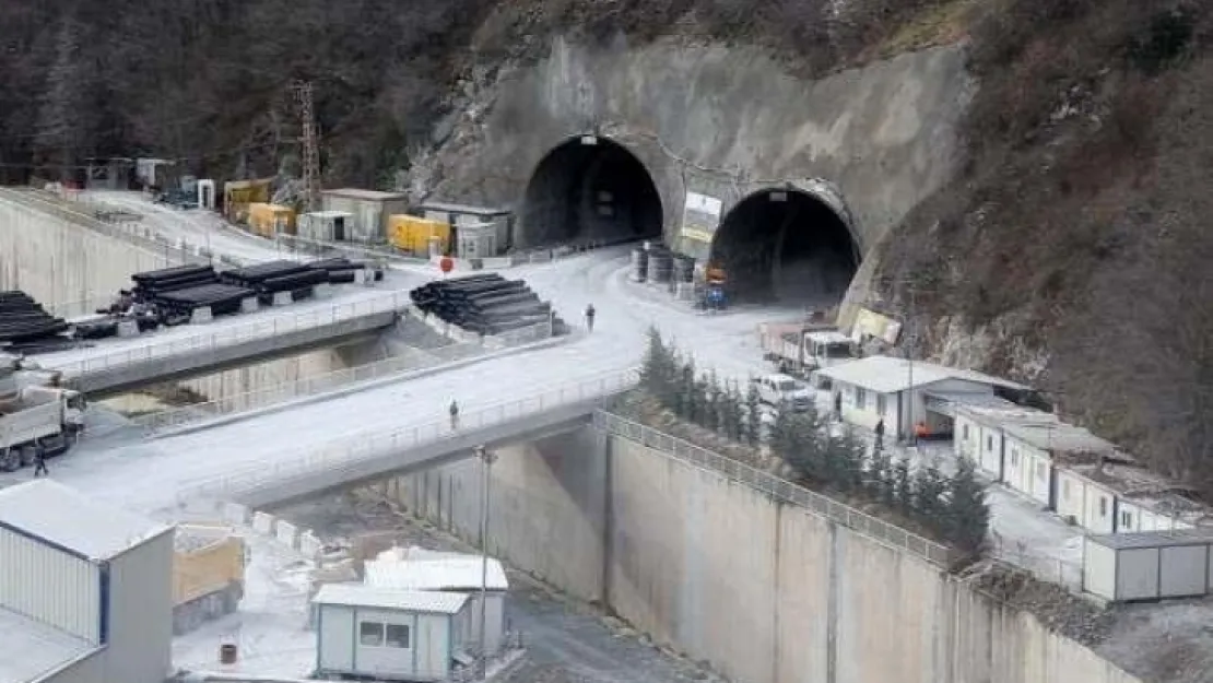 Zigana Tüneli'nde ışık göründü