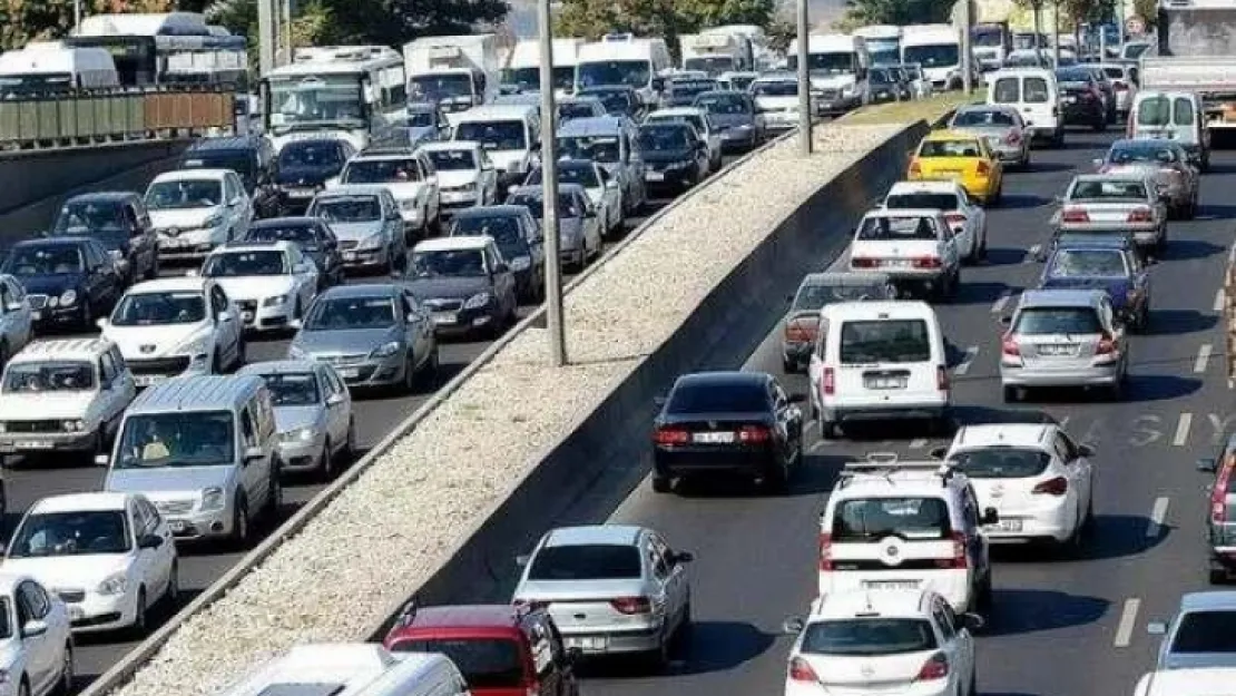 Zorunlu trafik sigortasında aylık pirim artışı yüzde 2.25'e çıktı