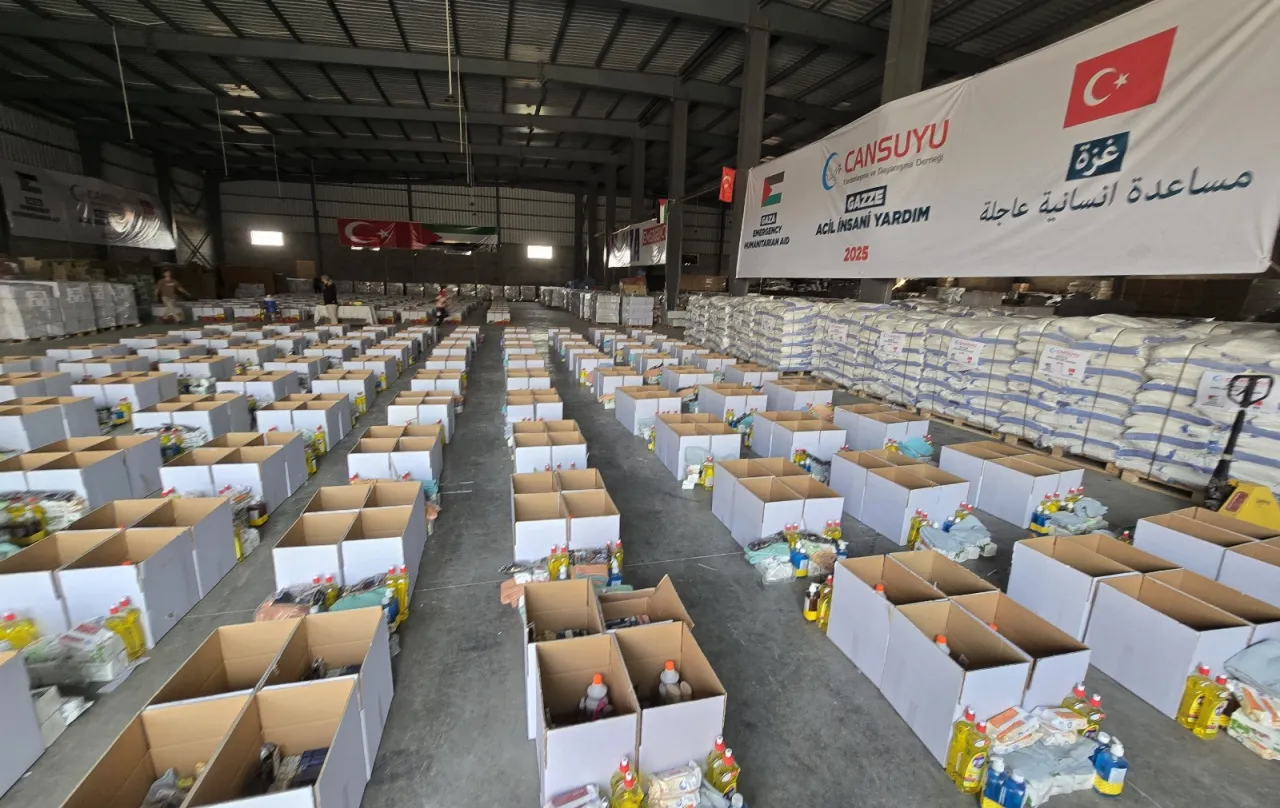 Cansuyu'ndan Gazze'ye 500 Ton Acil Yardım