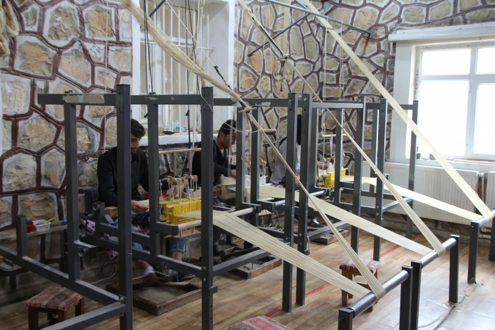 Eruh'un Şal Şepik Kumaşı Tarihe Meydan Okuyor