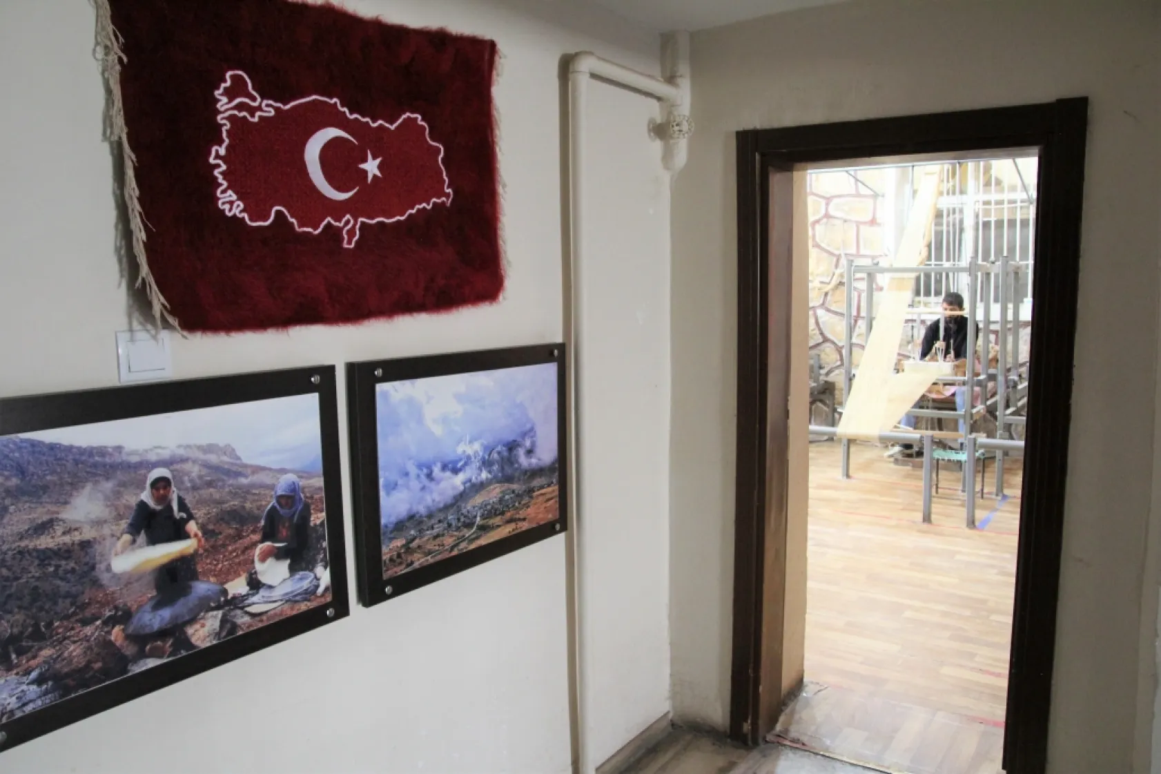 Eruh'un Şal Şepik Kumaşı Tarihe Meydan Okuyor