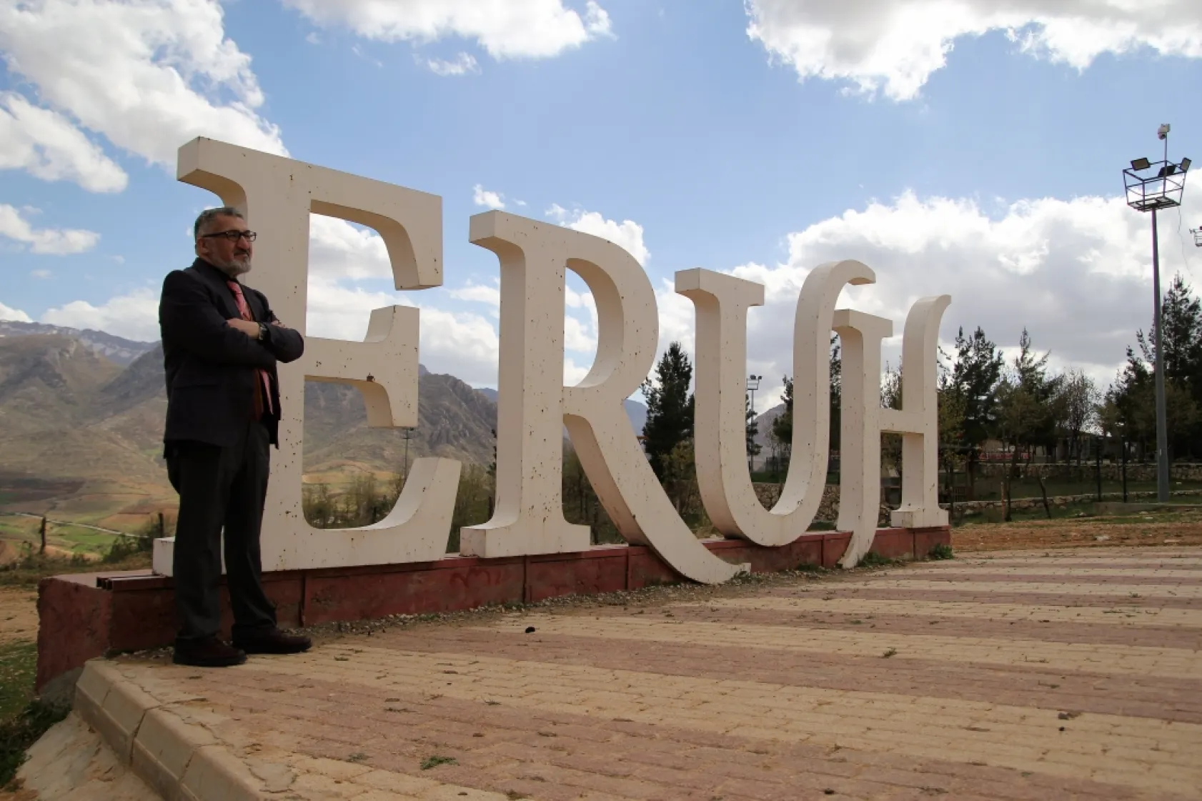 Eruh'un Şal Şepik Kumaşı Tarihe Meydan Okuyor