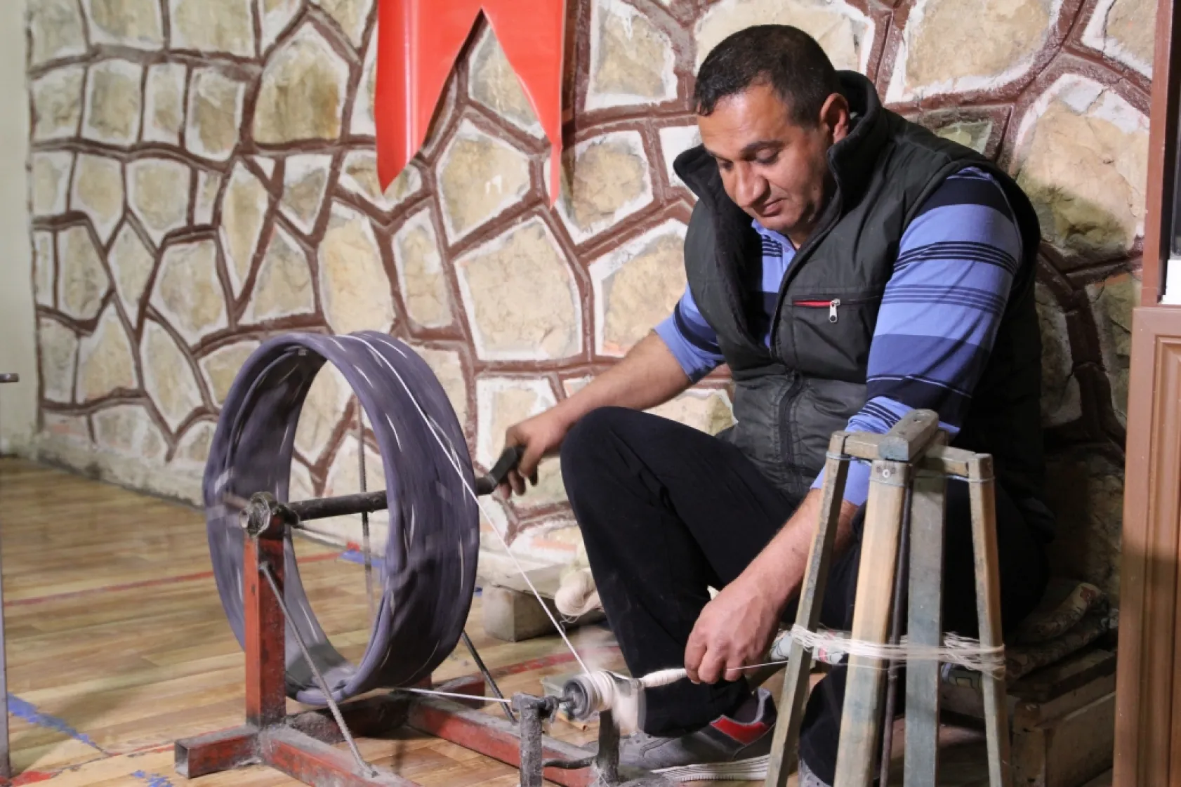 Eruh'un Şal Şepik Kumaşı Tarihe Meydan Okuyor