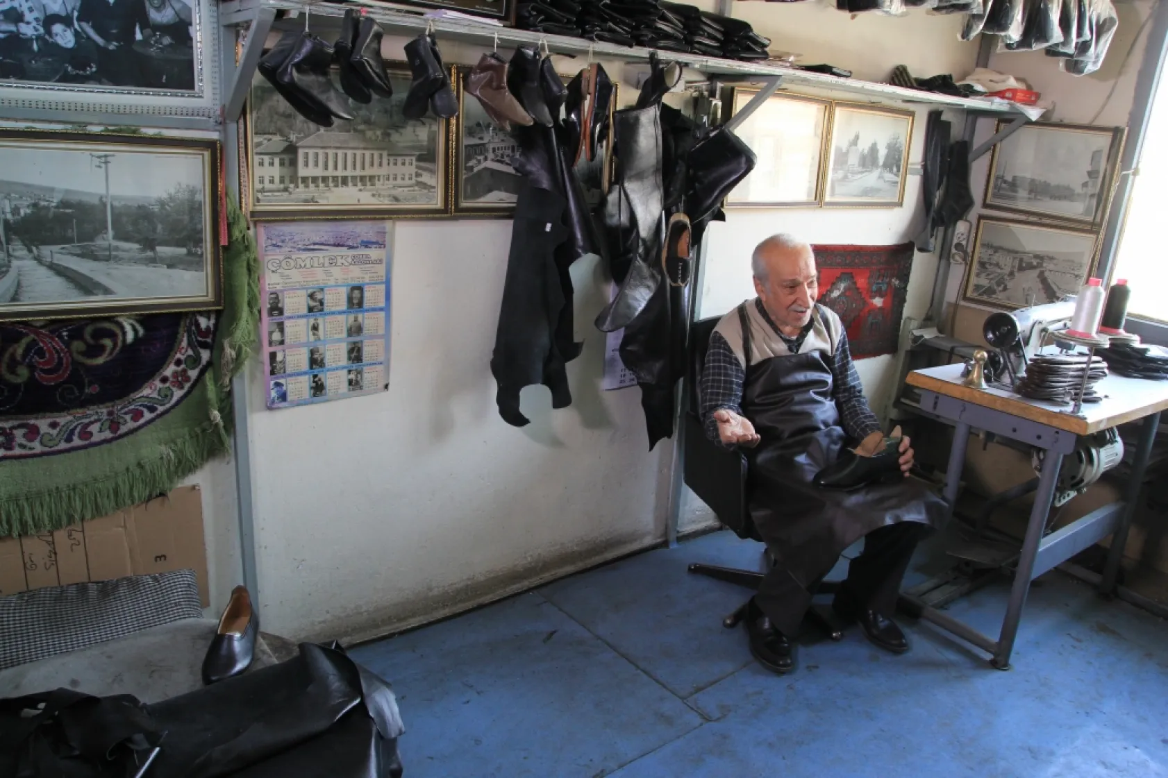 'Yemeni Giyenler Öldü, Git Dometes Sat' Dediler