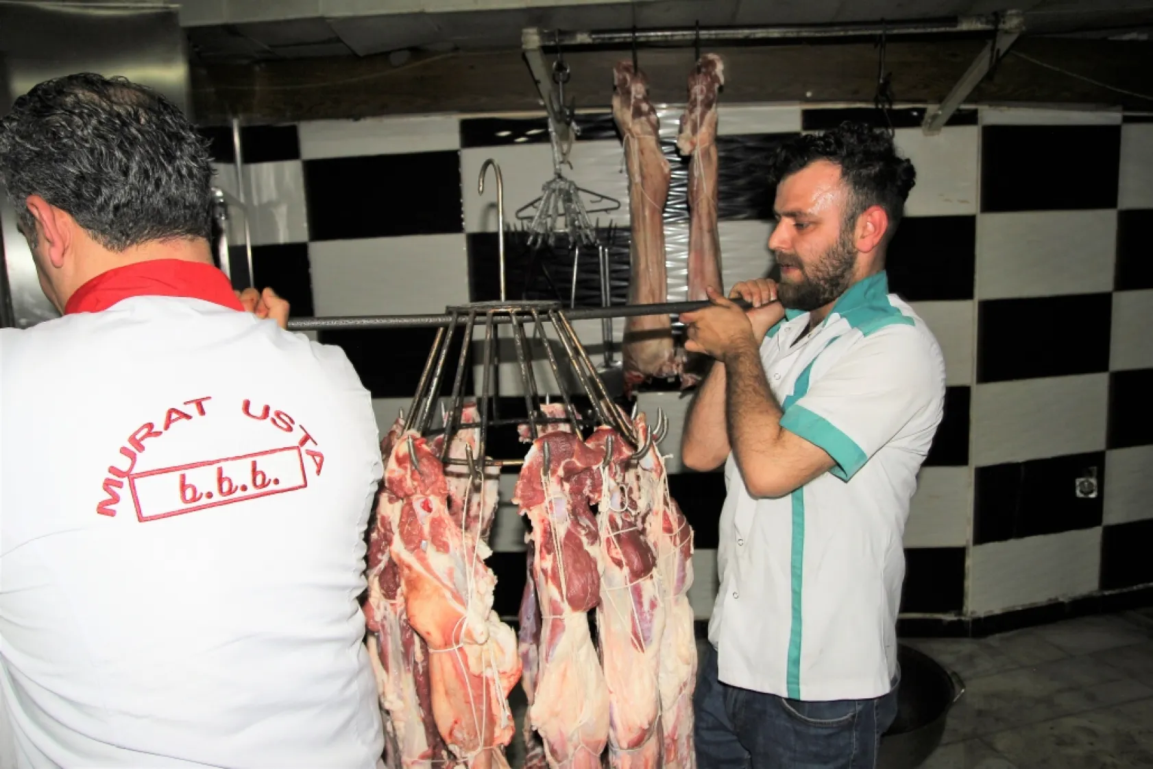 Usta Bi Büryan, Yağı Çok Olsun !