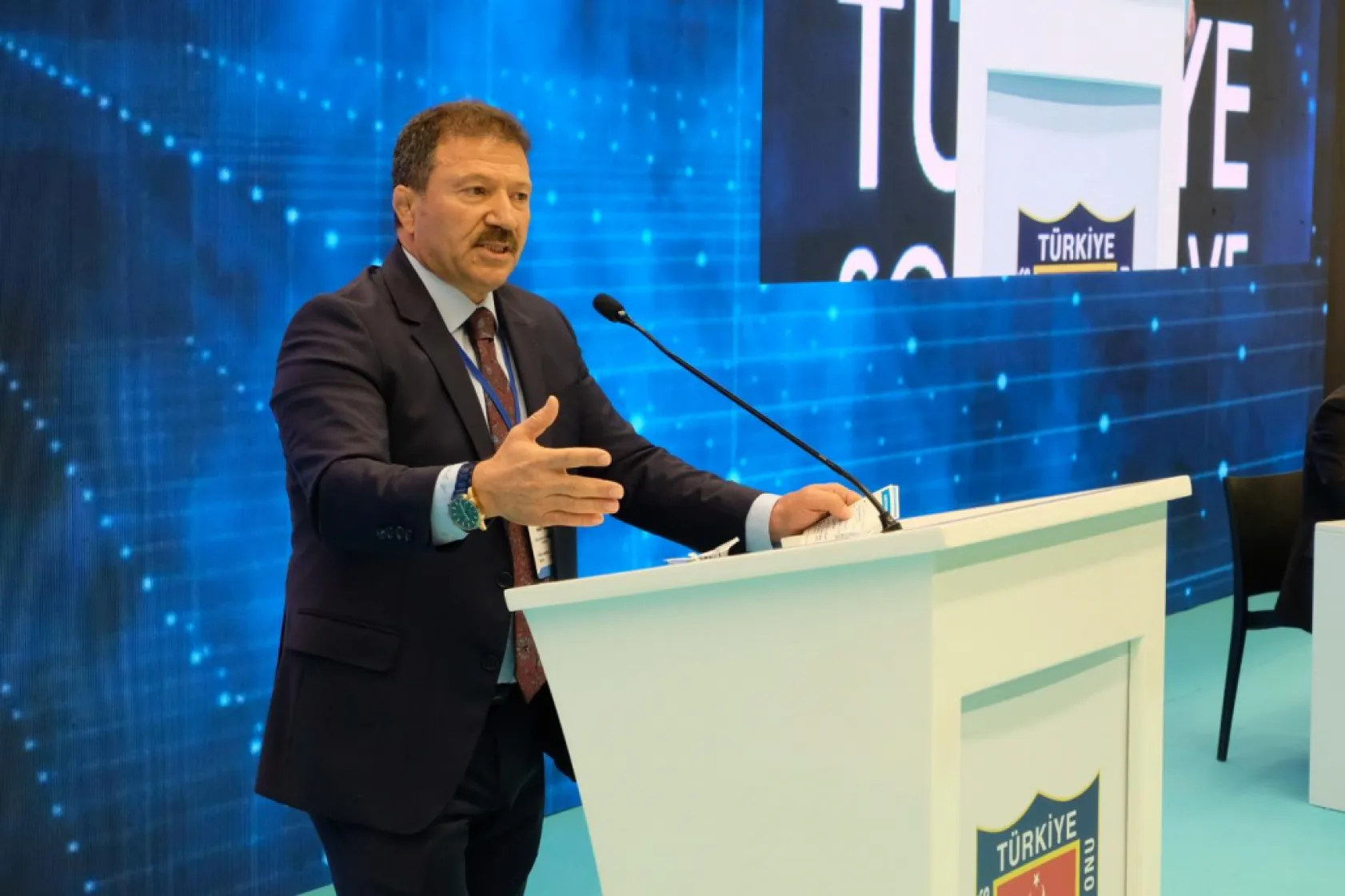 Adın adım TŞOF başkanlığına