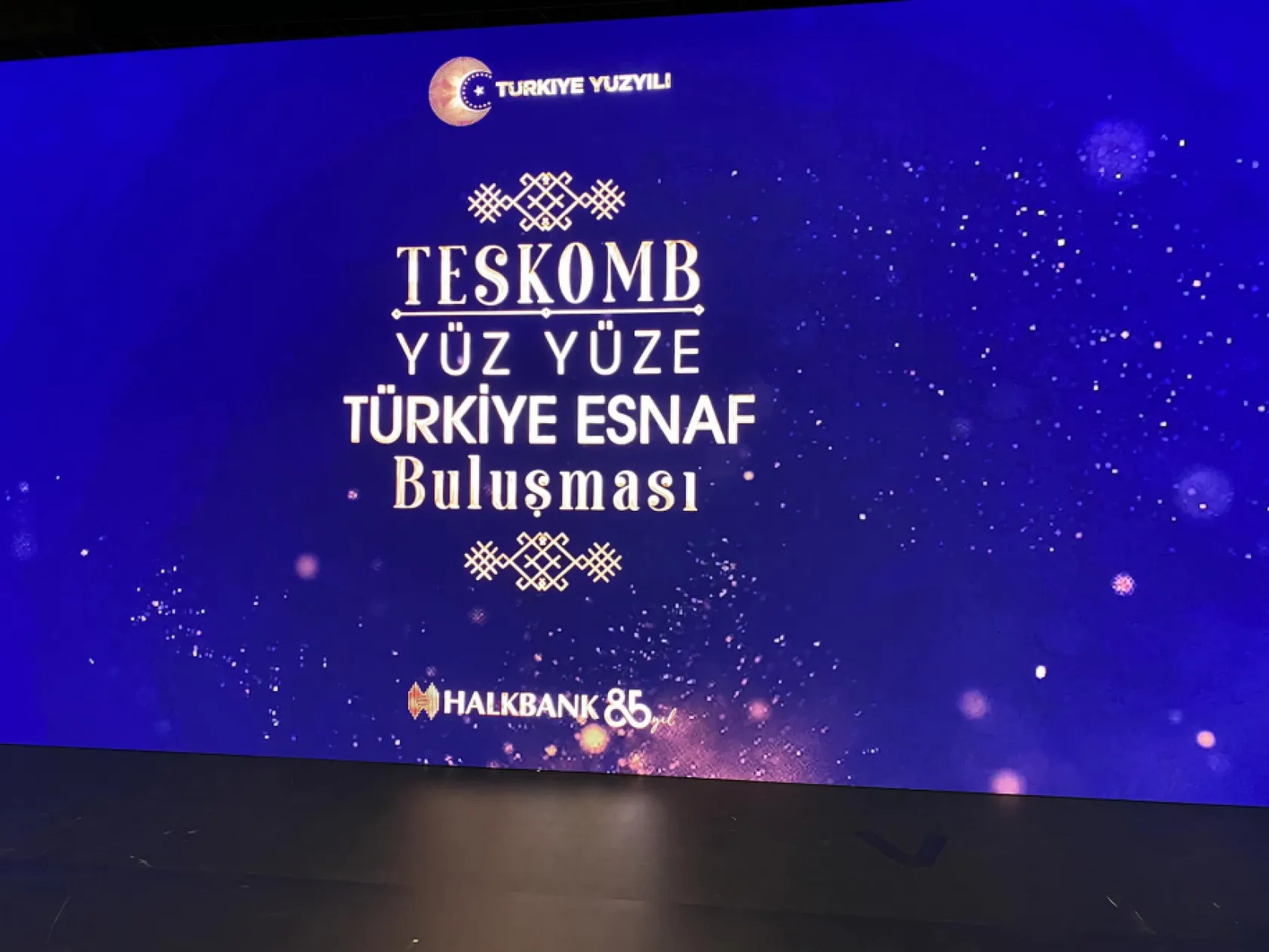 Erdoğan'ın Alperen Esnafları