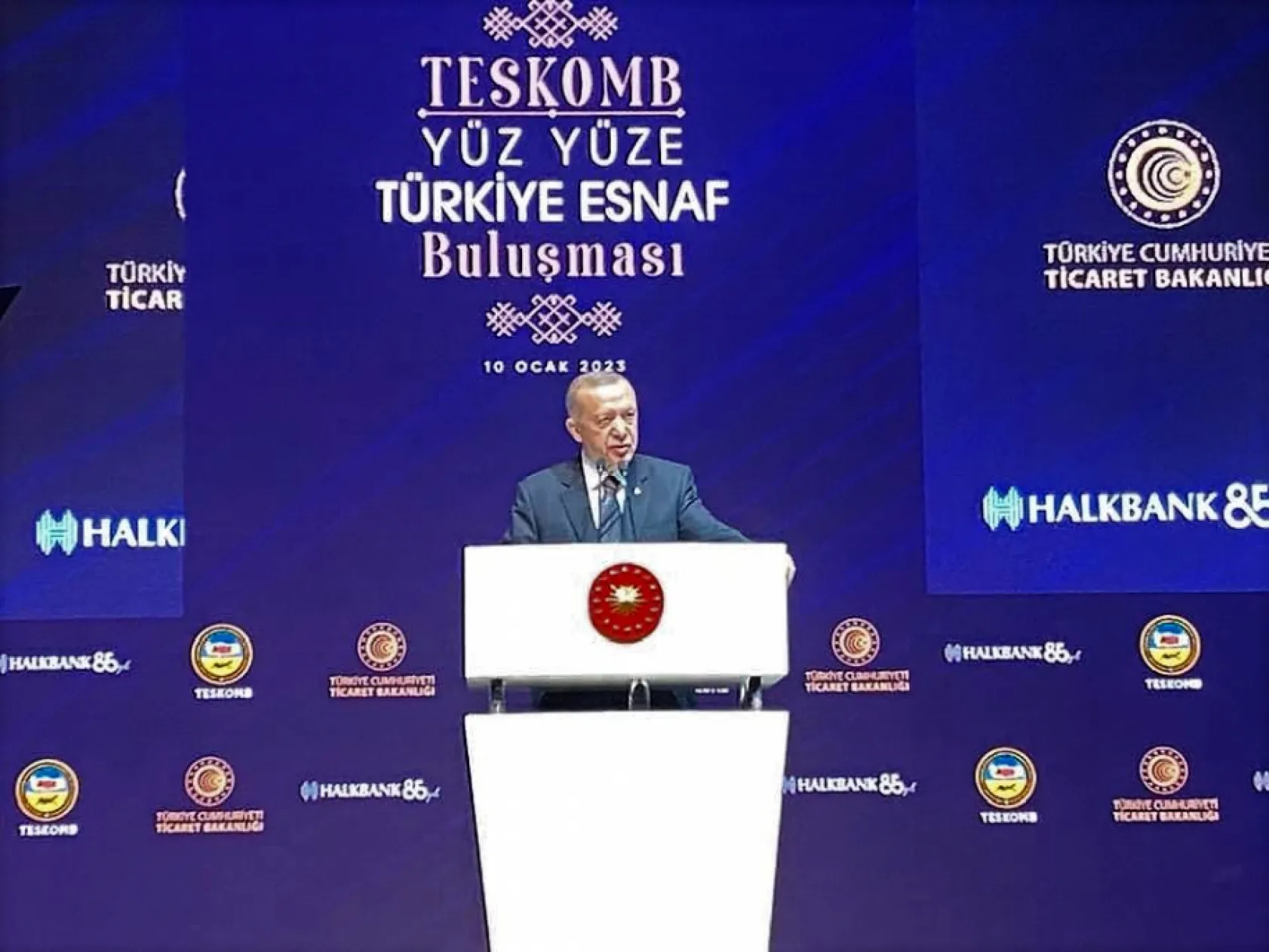 Erdoğan'ın Alperen Esnafları