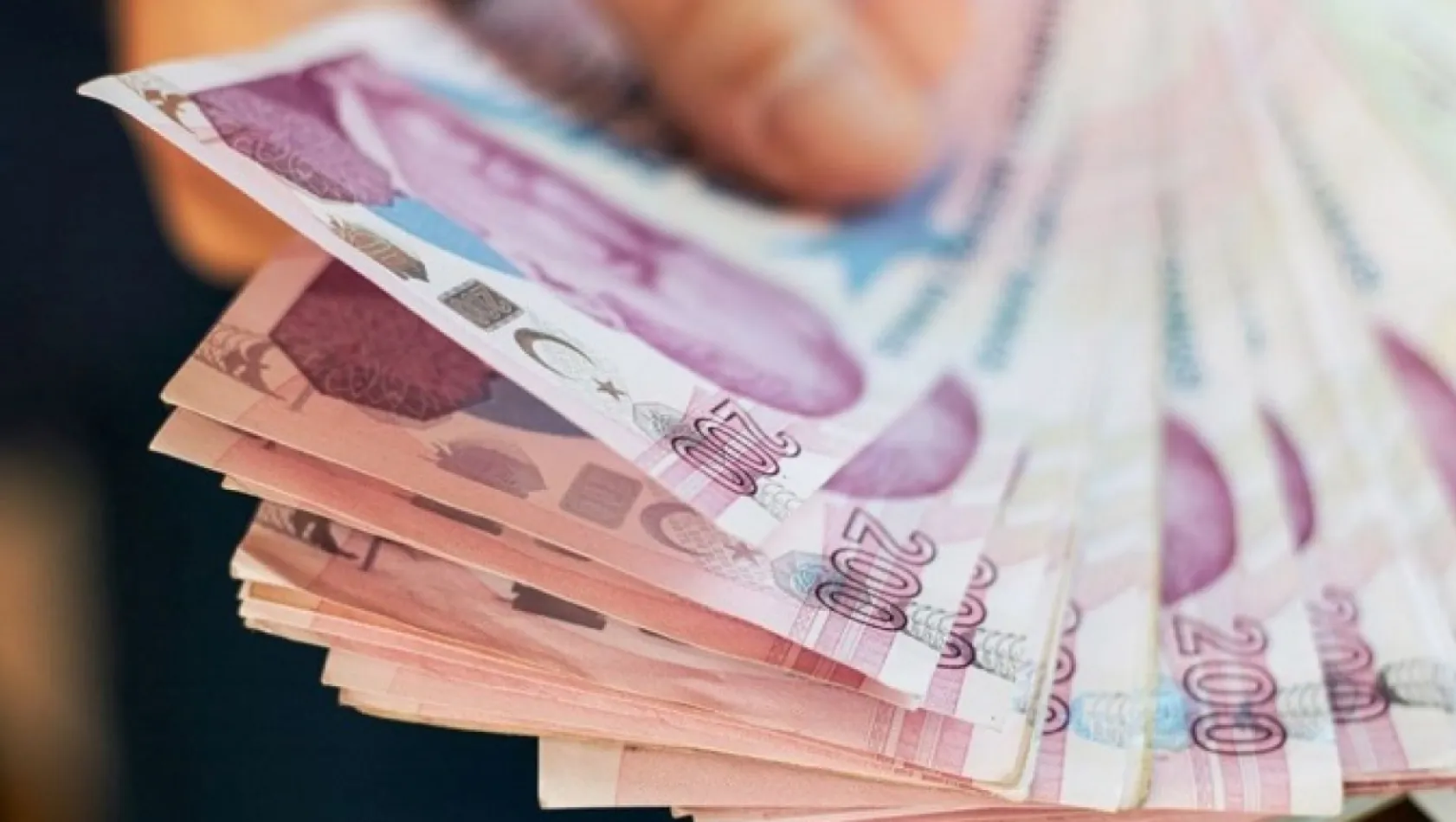 2026 asgari ücret zammı belli oldu: Yüzde 27 zamla 28 bin 75 TL oldu